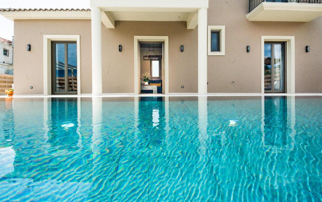 Luxury Villa Chrisi Свороната Экстерьер фото